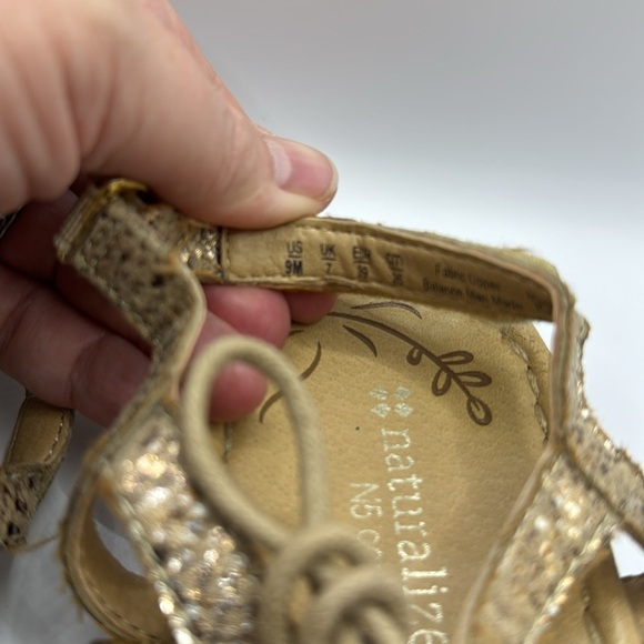 Naturalizer WHIMSY Ghillie Sandals Flat Snakeskin Beige Gold Size 9 - Picture 7 of 12